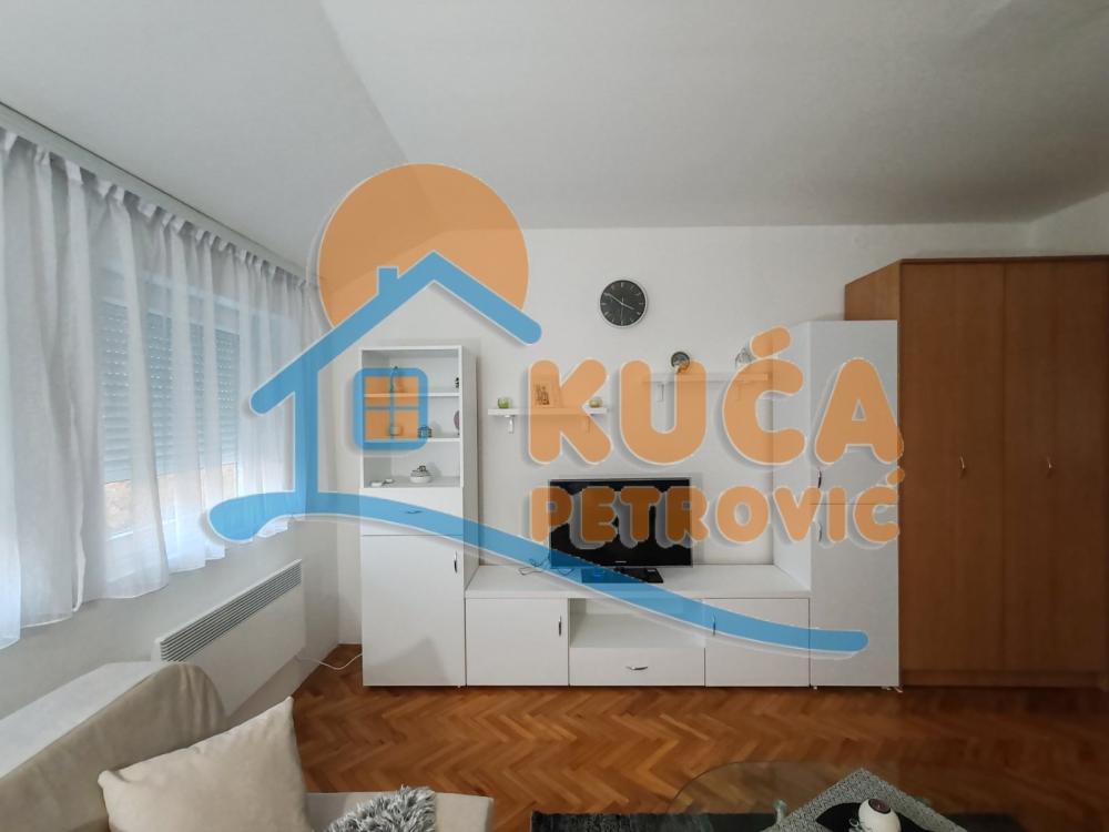 Slika 2 - Knjaževačka, Dvosoban stan za izdavanje, 45m2, 330€