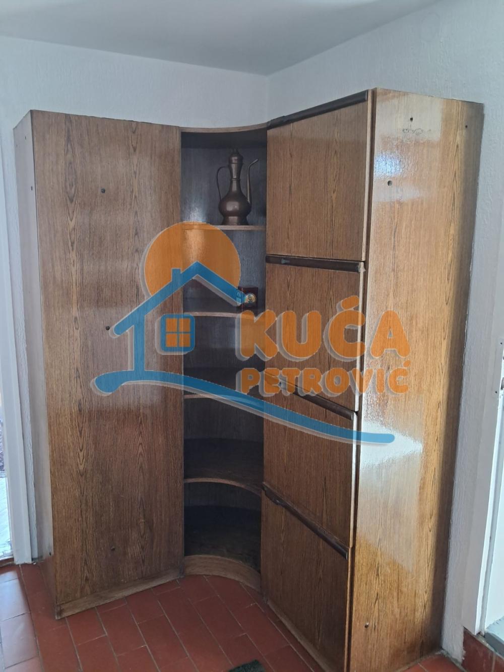 Slika 10 - Branka Miljkovića, Dvoiposoban stan za izdavanje, 74m2, 200€