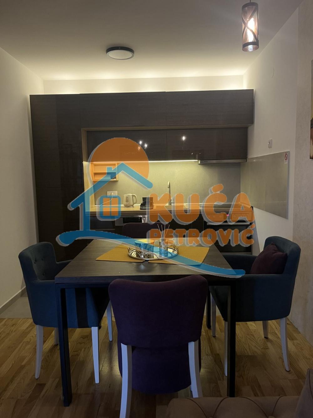 Slika 5 - Prvomajska, Jednoiposoban stan za izdavanje, 43m2, 400€