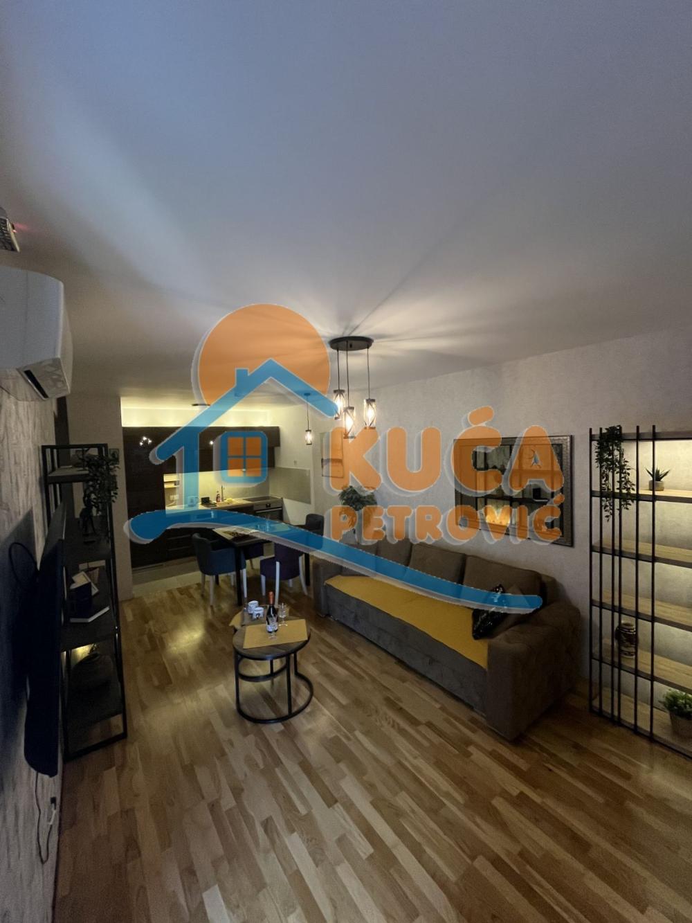 Slika 2 - Prvomajska, Jednoiposoban stan za izdavanje, 43m2, 400€