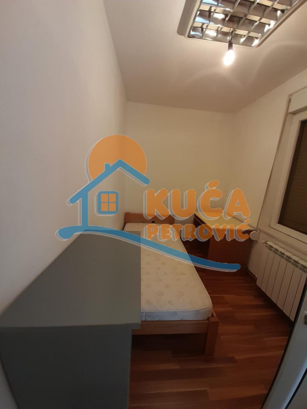 Slika 8 - Bulevar Medijana, Troiposoban stan za izdavanje, 45m2, 350€