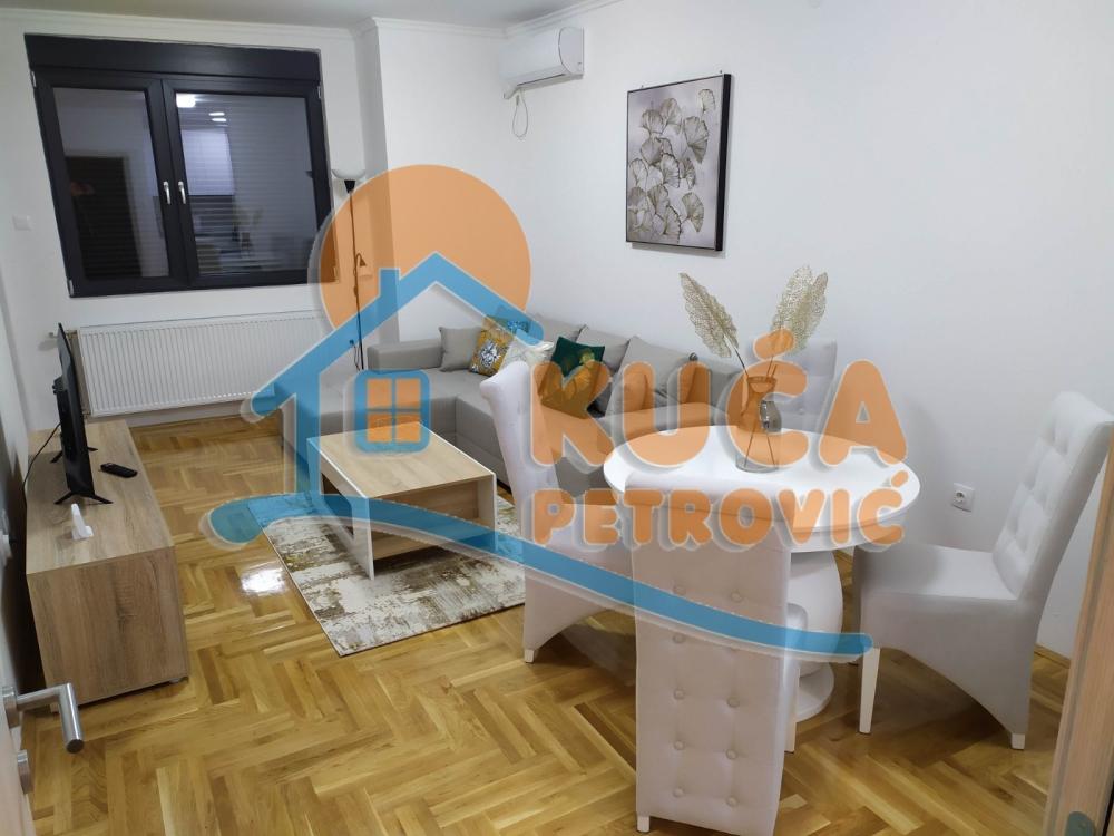 Slika 1 - Stevana Nemanje, Jednoiposoban stan za izdavanje, 54m2, 350€