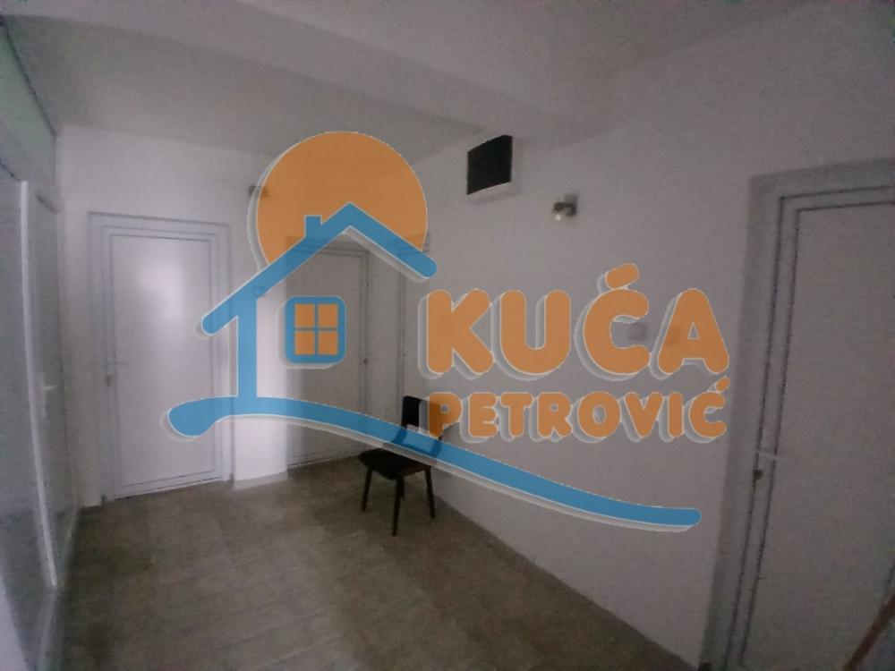 Slika 2 - Đerdapska, Trosoban stan na prodaju, 106m2, 135.000€