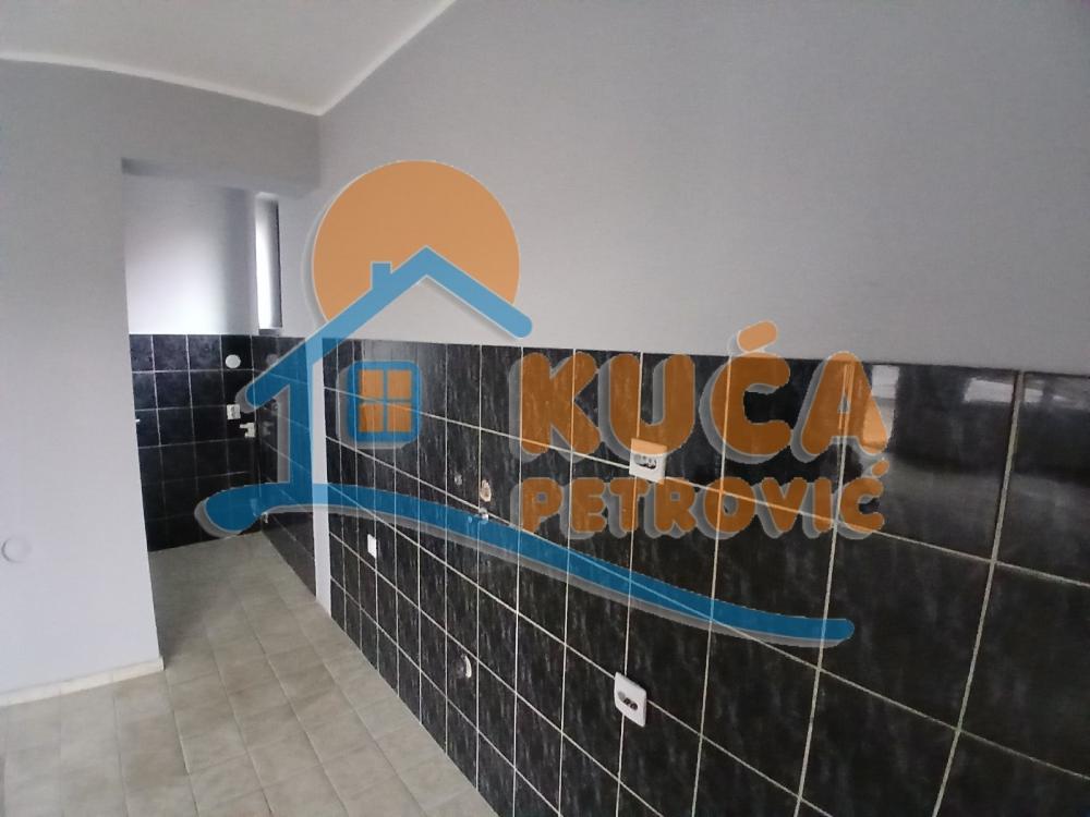 Slika 5 - Đerdapska, Trosoban stan na prodaju, 106m2, 135.000€