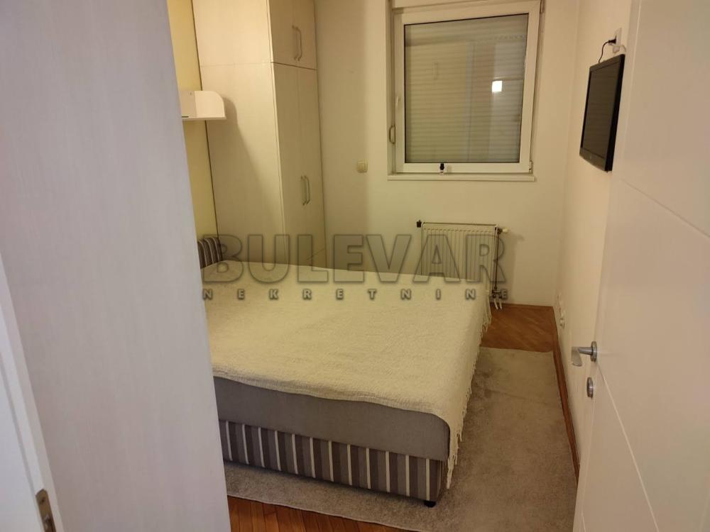 Slika 4 - Sokolska, Dvoiposoban stan za izdavanje, 61m2, 500€