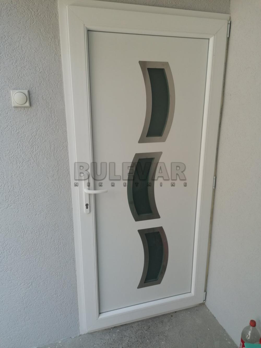 Slika 11 - Nikodija Stojanovića Tatka, Dvoiposoban stan za izdavanje, 58m2, 250€