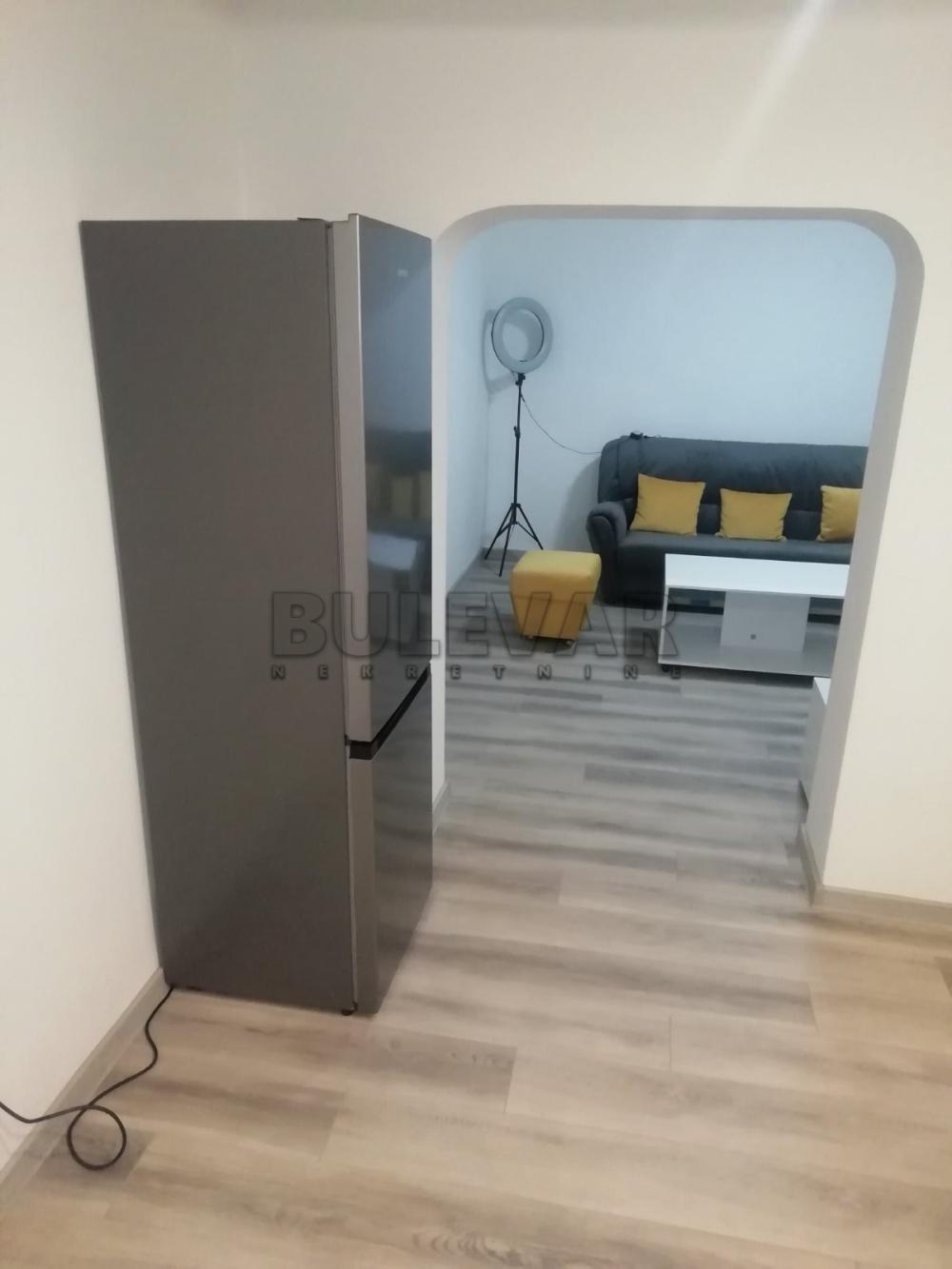 Slika 10 - Nikodija Stojanovića Tatka, Dvoiposoban stan za izdavanje, 58m2, 250€