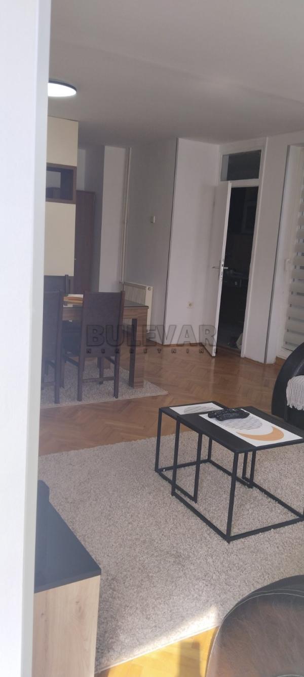 Glavna slika -Starca Vujadina, Dvoiposoban stan za izdavanje, 58m2, 370€