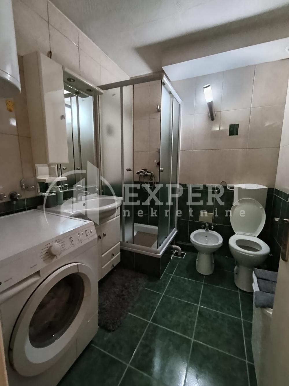 Slika 8 - Bulevar dr Zorana, Dvoiposoban stan za izdavanje, 67m2, 500€