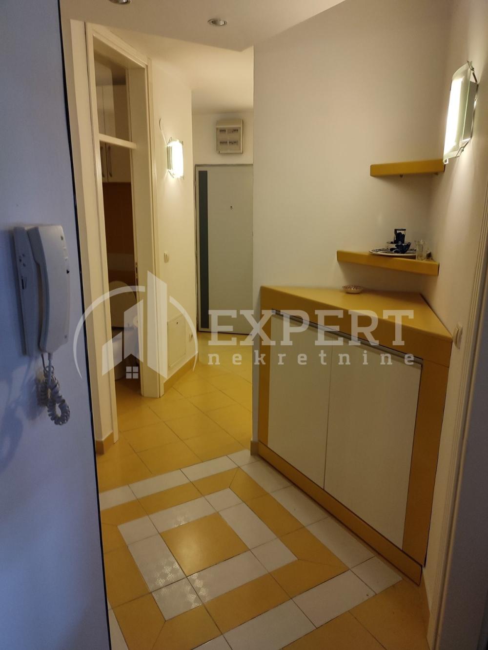 Slika 6 - Sokolska, Dvoiposoban stan za izdavanje, 61m2, 500€
