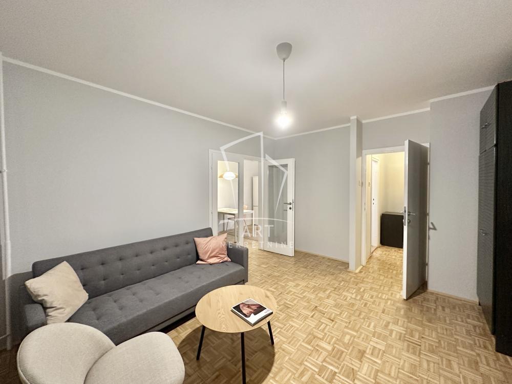 Glavna slika -Grge Jankesa, Dvosoban stan na prodaju, 53m2, 168.000€