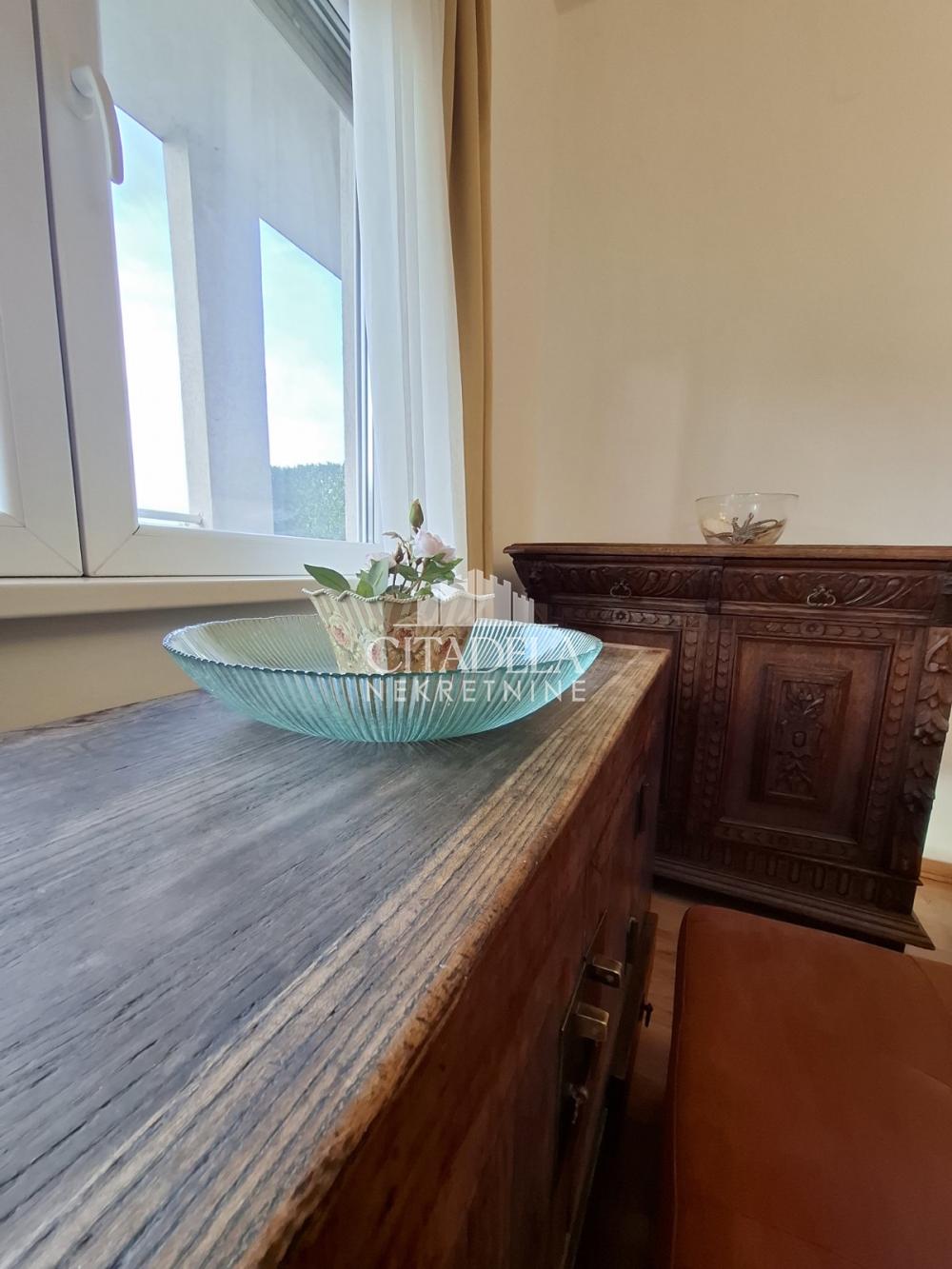 Slika 3 - Petra Konjovića, Četvorosoban stan za izdavanje, 81m2, 600€