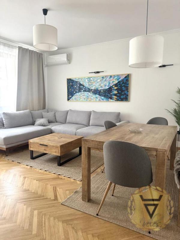 Slika 1 - Trosoban stan za izdavanje, 77m2, 1.800€