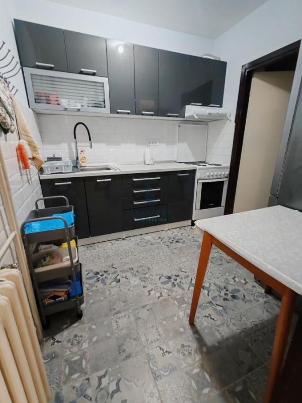 Slika 6 - Milana Jovanovića, Trosoban stan za izdavanje, 73m2, 500€