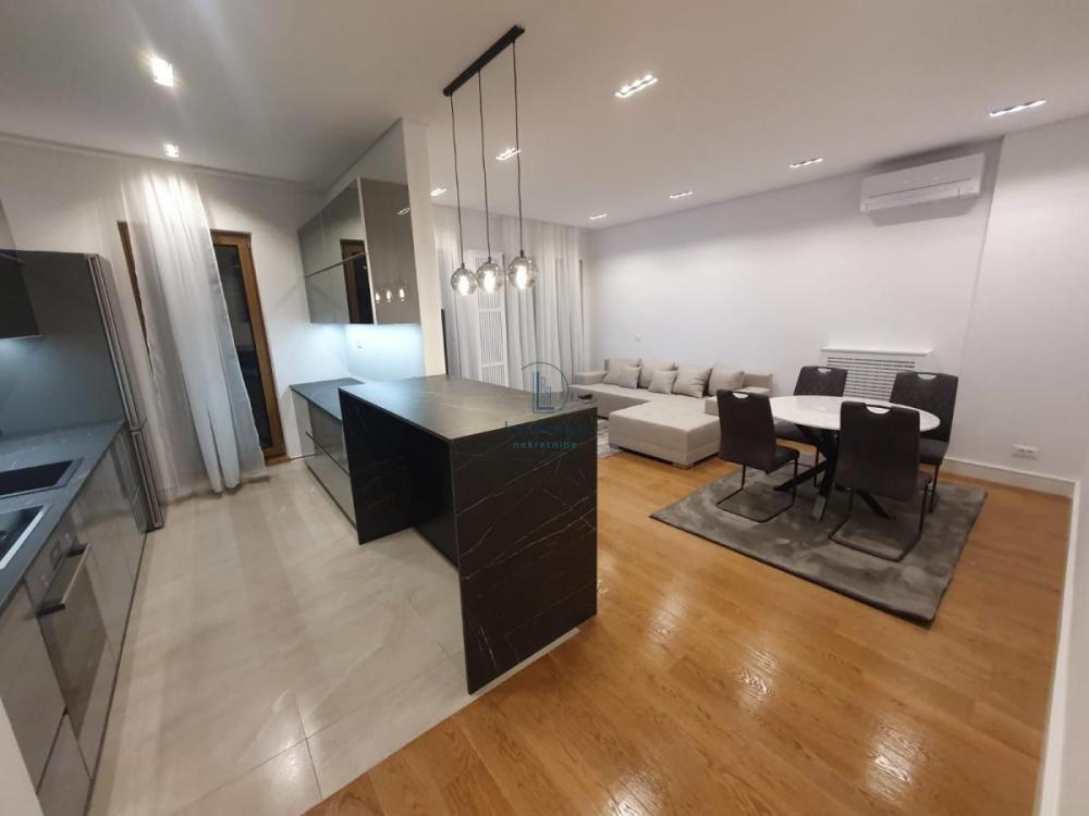 Slika 3 - Dvosoban stan za izdavanje, 67m2, 1.600€