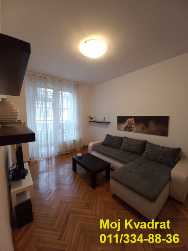 Slika 2 - Dvoiposoban stan za izdavanje, 56m2, 800€