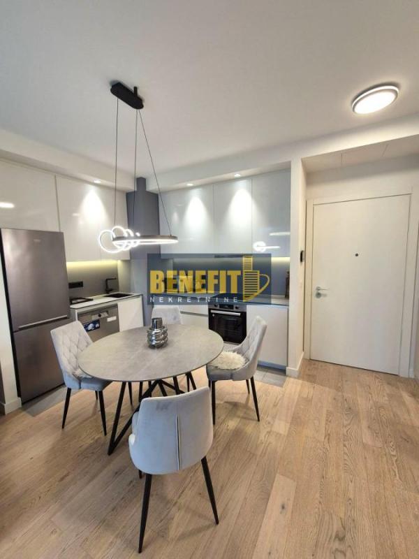 Slika 2 - Dvosoban stan za izdavanje, 51m2, 1.200€