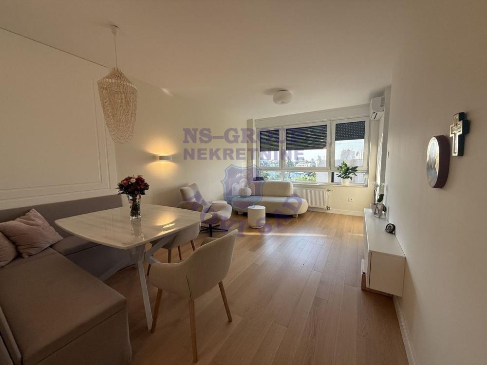 Glavna slika -Trosoban stan na prodaju, 79m2, 407.000€