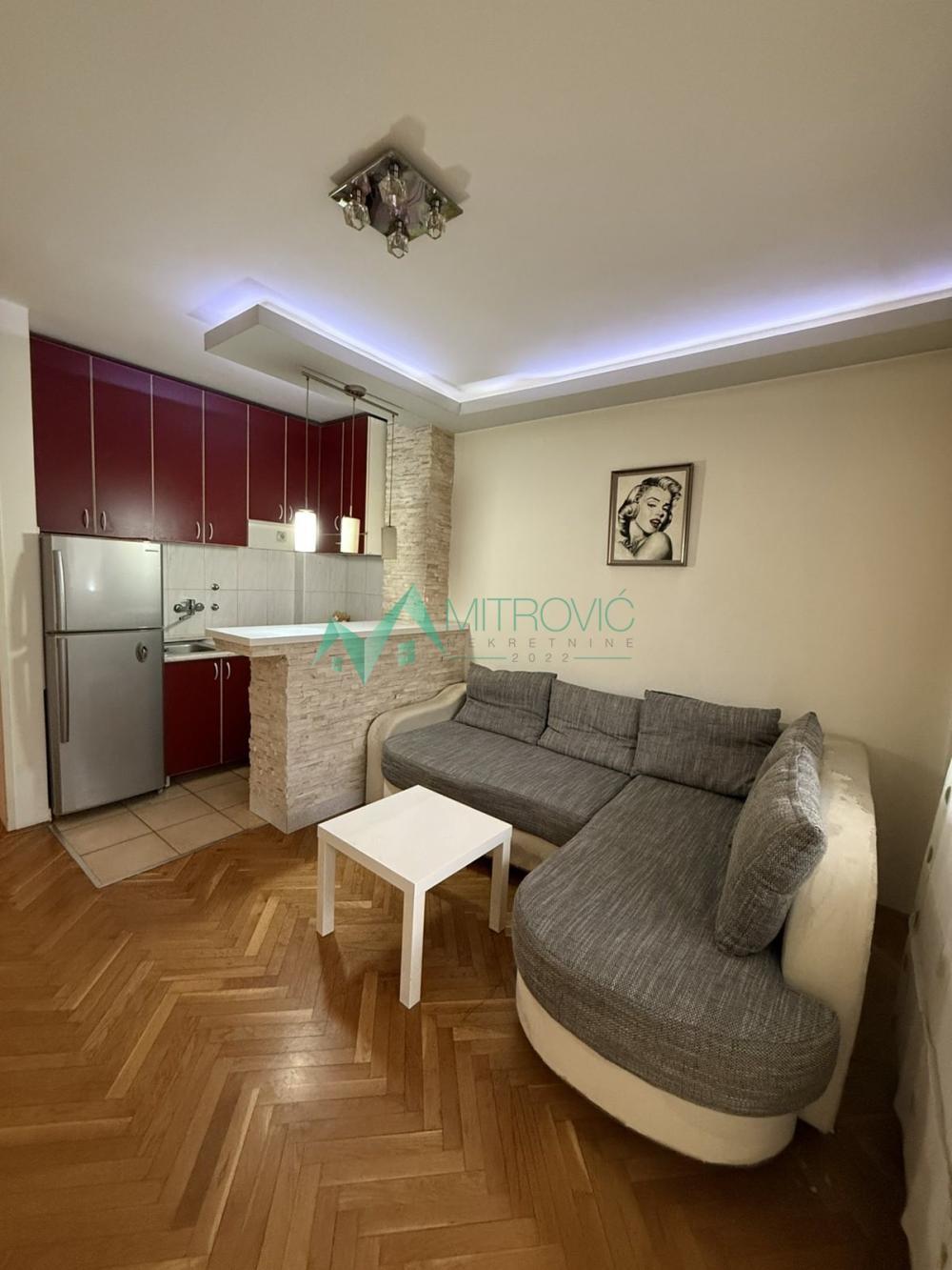 Glavna slika - Stan za izdavanje, 24m2, 300€