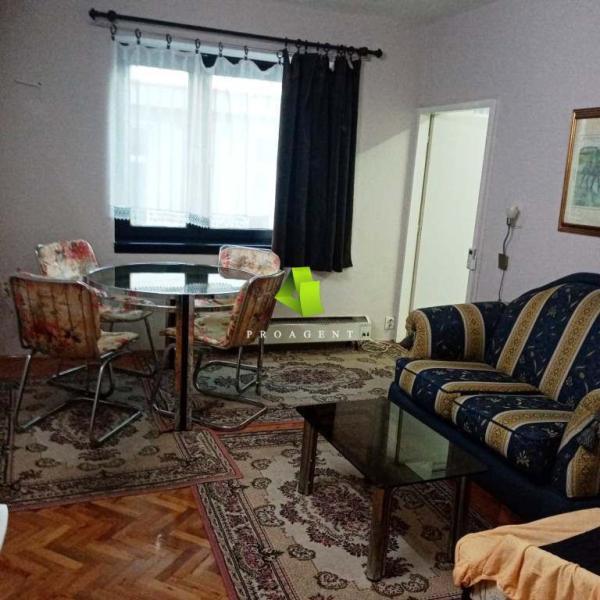 Glavna slika -Četvorosoban stan za izdavanje, 90m2, 400€