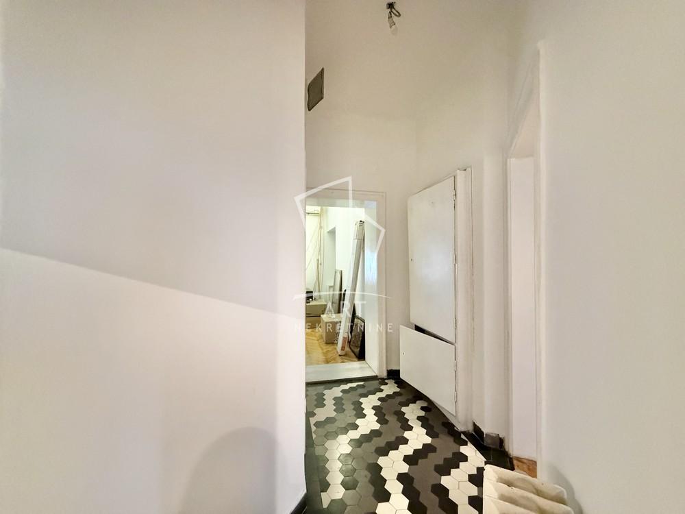 Slika 10 - Stojana Novakovića,  Lokal za izdavanje, 100m2, 1.200€