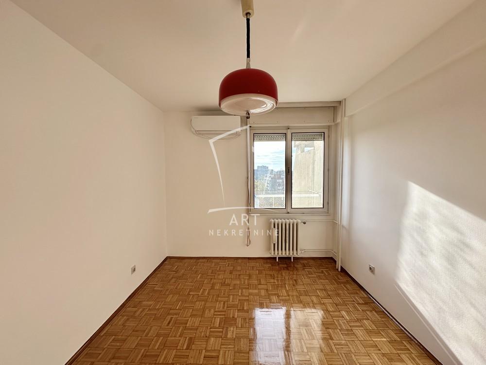 Slika 6 - Bulevar Zorana Đinđića, Trosoban stan na prodaju, 83m2, 310.000€