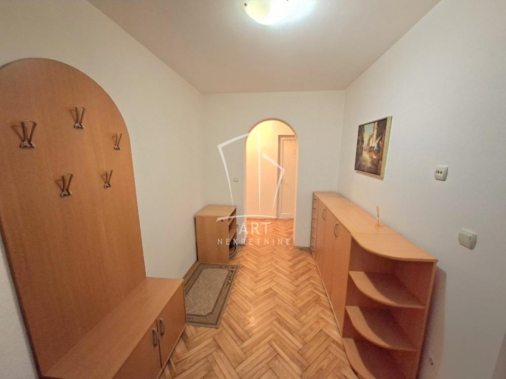 Slika 11 - Zvezdarskih jelki, Dvoiposoban stan za izdavanje, 64m2, 500€