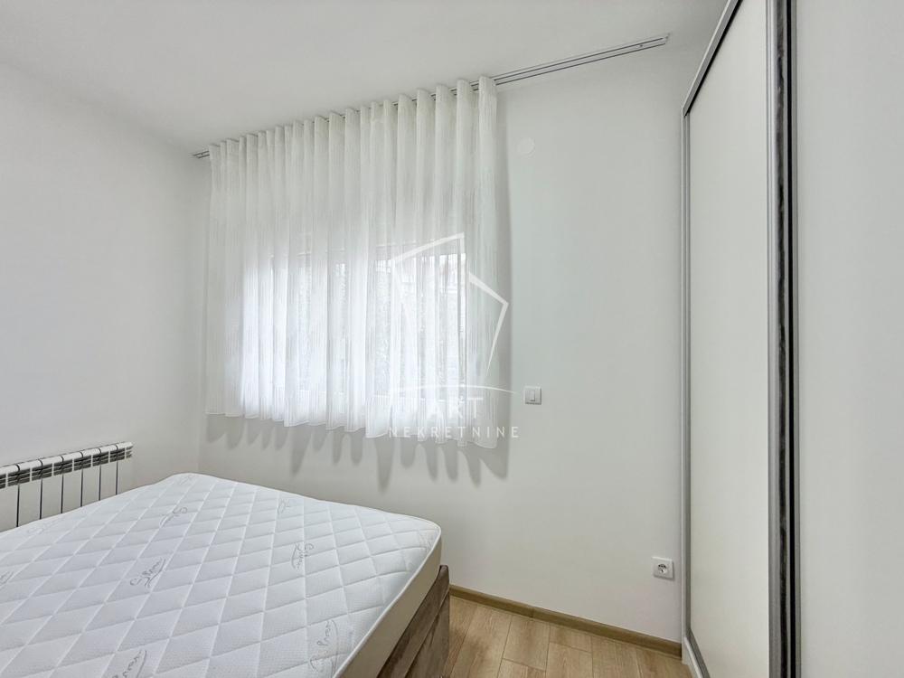 Slika 6 - Slavka Ćuruvije, Dvosoban stan za izdavanje, 94m2, 1.100€