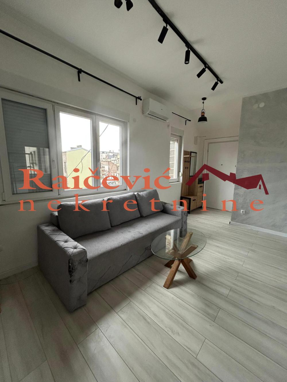 Slika 1 - Francuska, Dvosoban stan na prodaju, 48m2, 234.000€