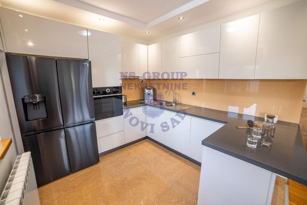 Slika 4 -  Kuća na prodaju, 324m2, 597.400€