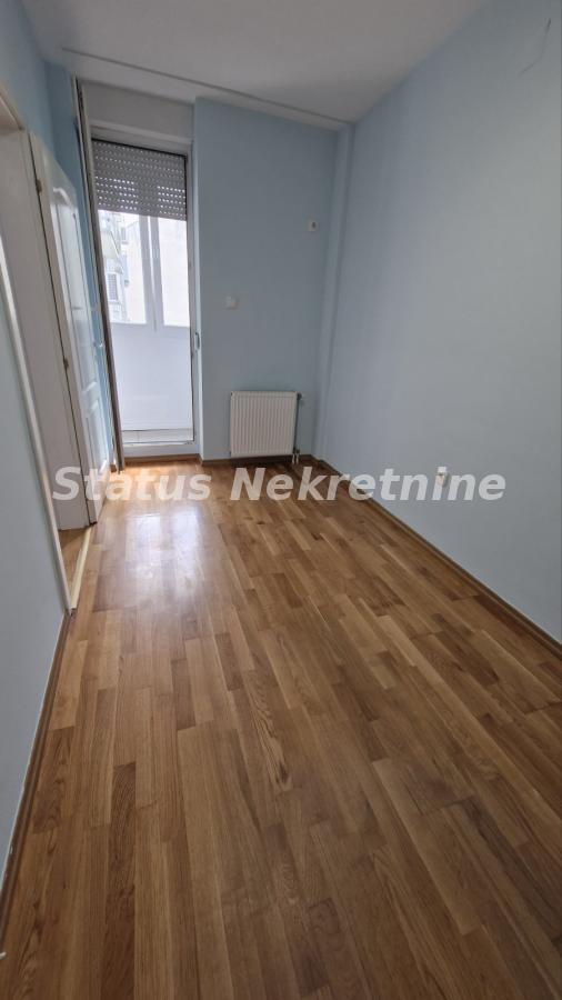 Slika 2 - Jednoiposoban stan za izdavanje, 33m2, 300€