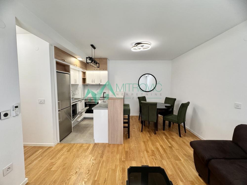 Slika 1 - Dvoiposoban stan za izdavanje, 58m2, 800€