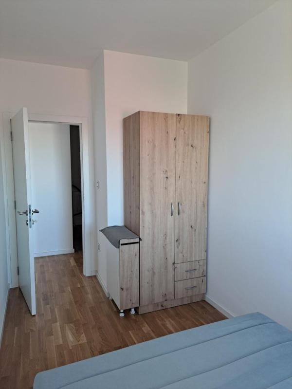 Slika 7 - Jednoiposoban stan za izdavanje, 400€