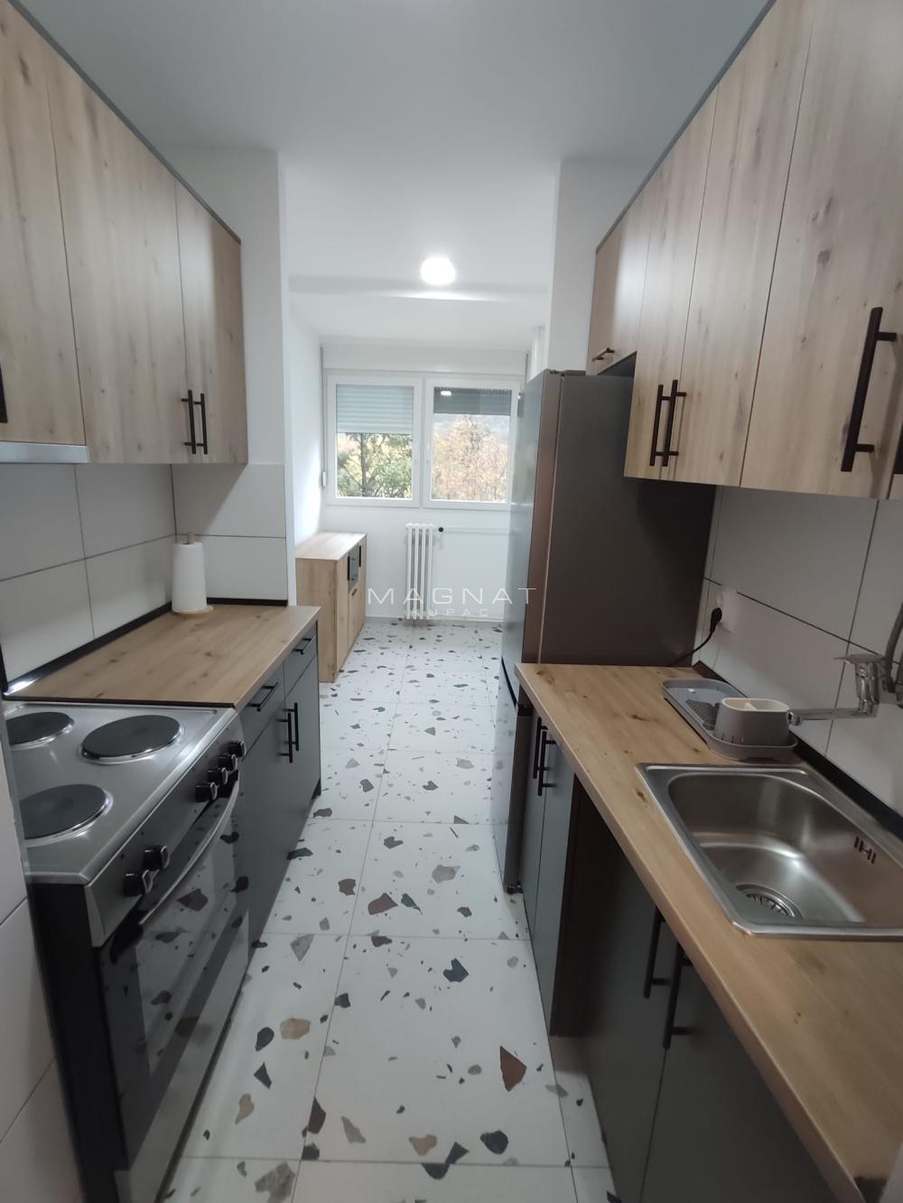 Slika 5 - Pariske komune, Dvoiposoban stan za izdavanje, 65m2, 700€