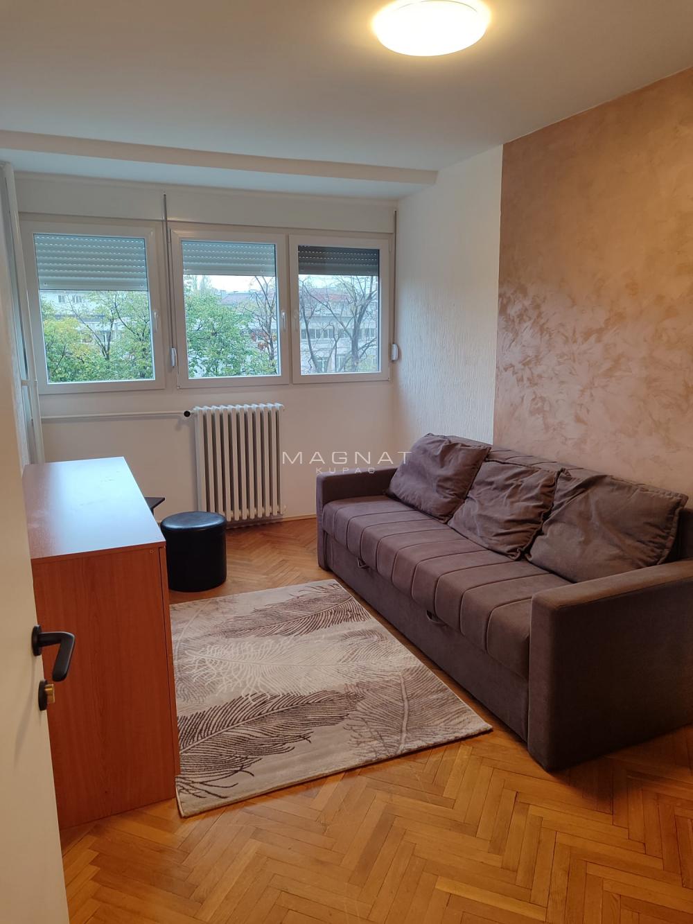 Slika 8 - Pariske komune, Dvoiposoban stan za izdavanje, 65m2, 700€