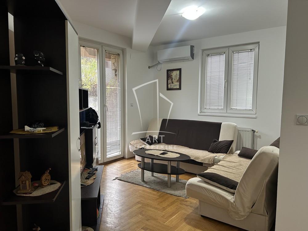 Slika 2 - Milićeva, Dvoiposoban stan za izdavanje, 47m2, 480€