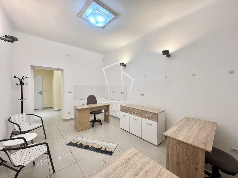 Slika 1 - Kralja Milutina,  Lokal za izdavanje, 29m2, 650€