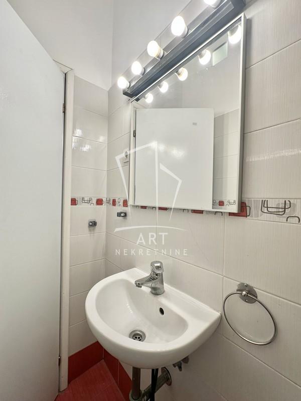 Slika 7 - Kralja Milutina,  Lokal za izdavanje, 29m2, 650€