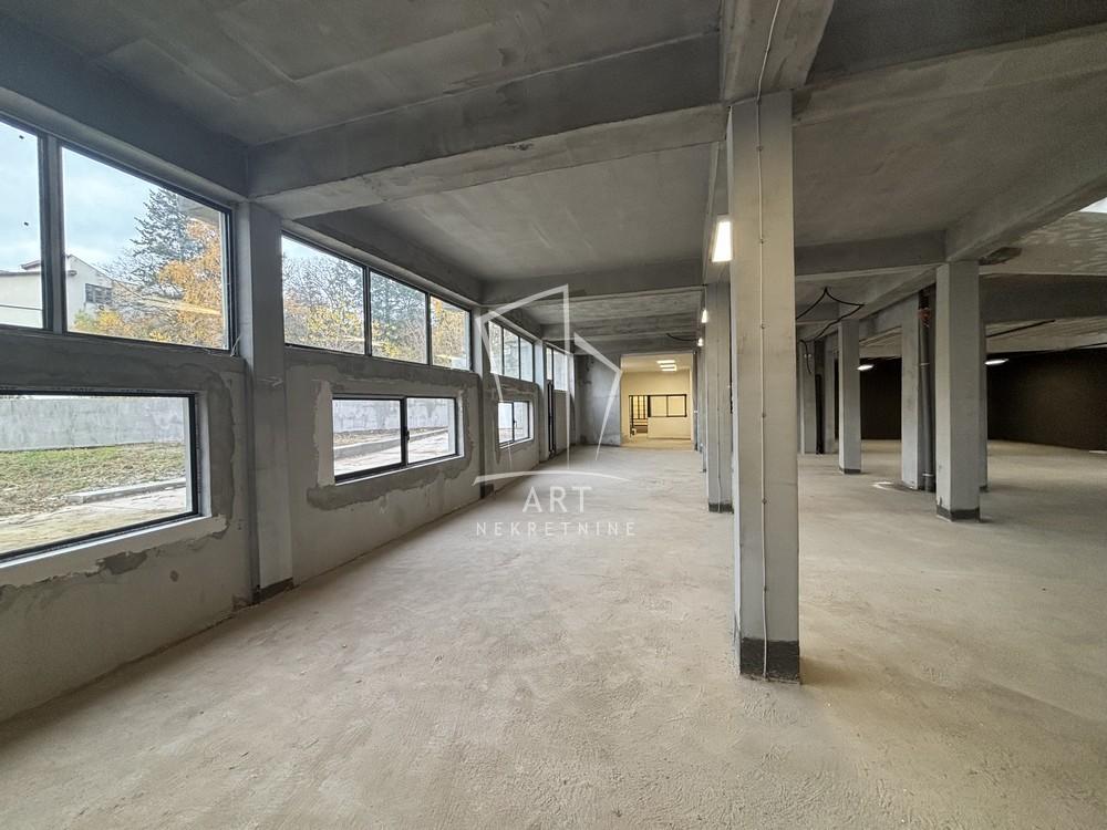 Slika 5 - Miloja Đaka,  Lokal za izdavanje, 302m2, 4.000€