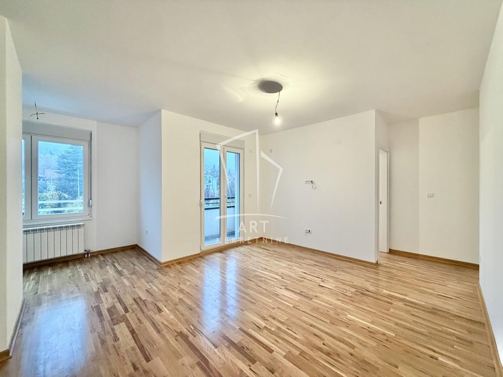 Glavna slika -Kraljice Jelene, Dvoiposoban stan na prodaju, 52m2, 155.000€