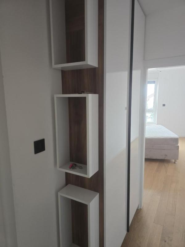 Slika 3 - Trosoban stan za izdavanje, 73m2, 800€