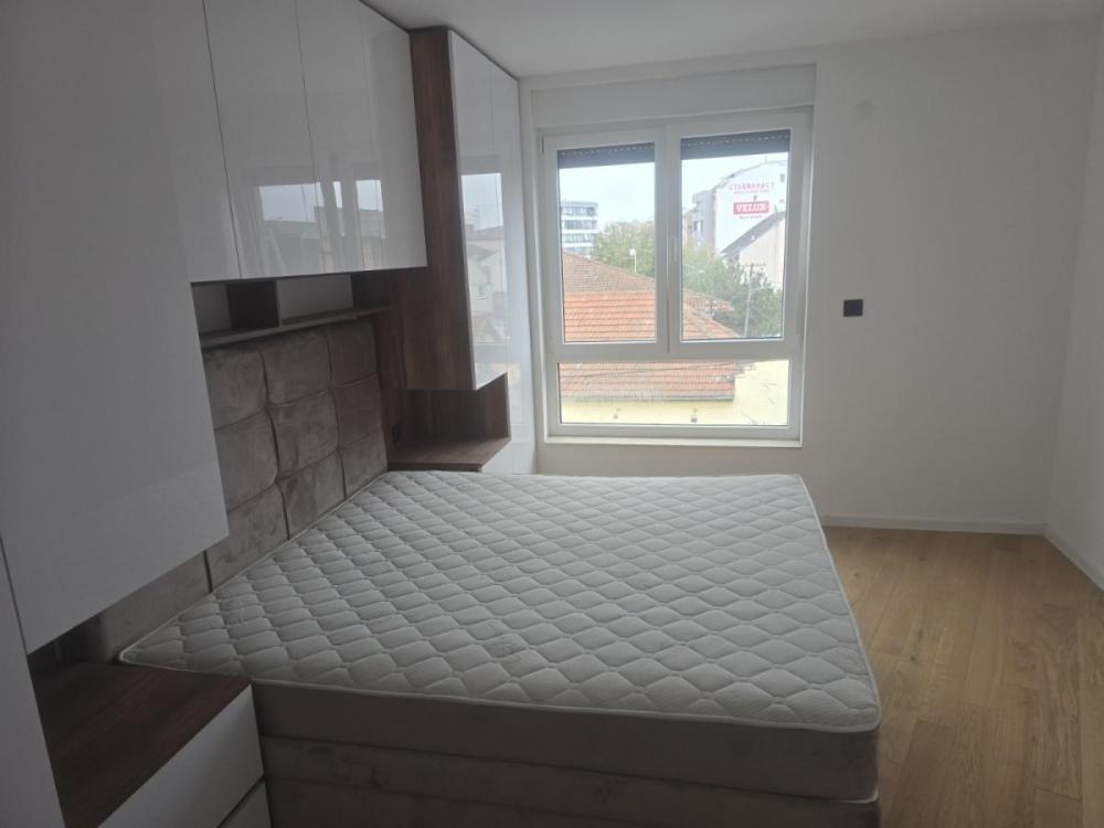 Slika 4 - Trosoban stan za izdavanje, 73m2, 800€