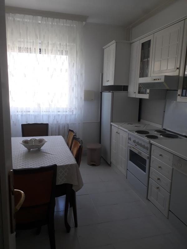 Slika 4 - Trosoban stan za izdavanje, 80m2, 750€