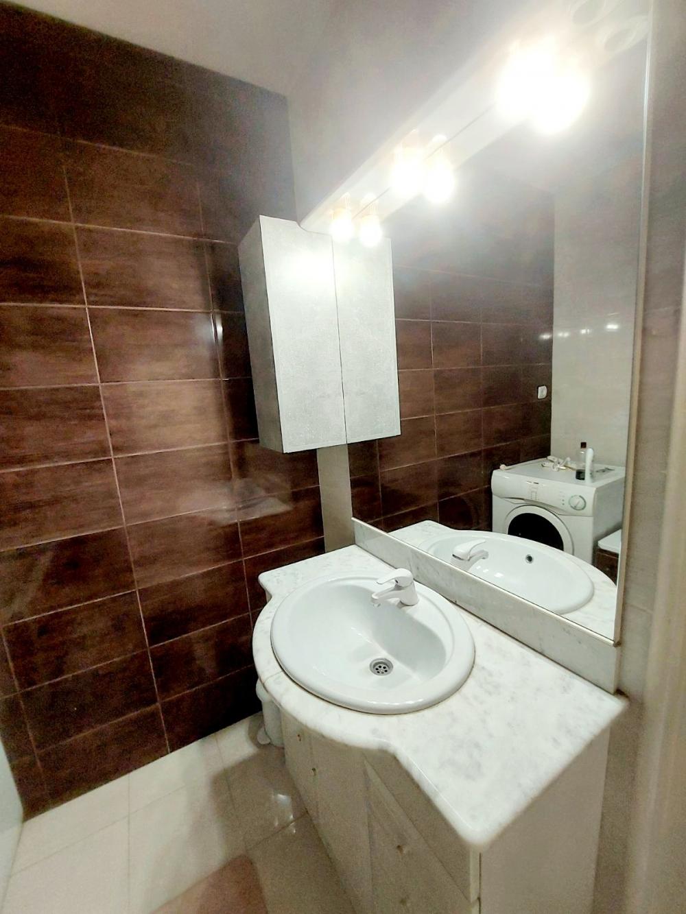 Slika 11 - Tomazeova, Trosoban stan za izdavanje, 100m2, 1.000€