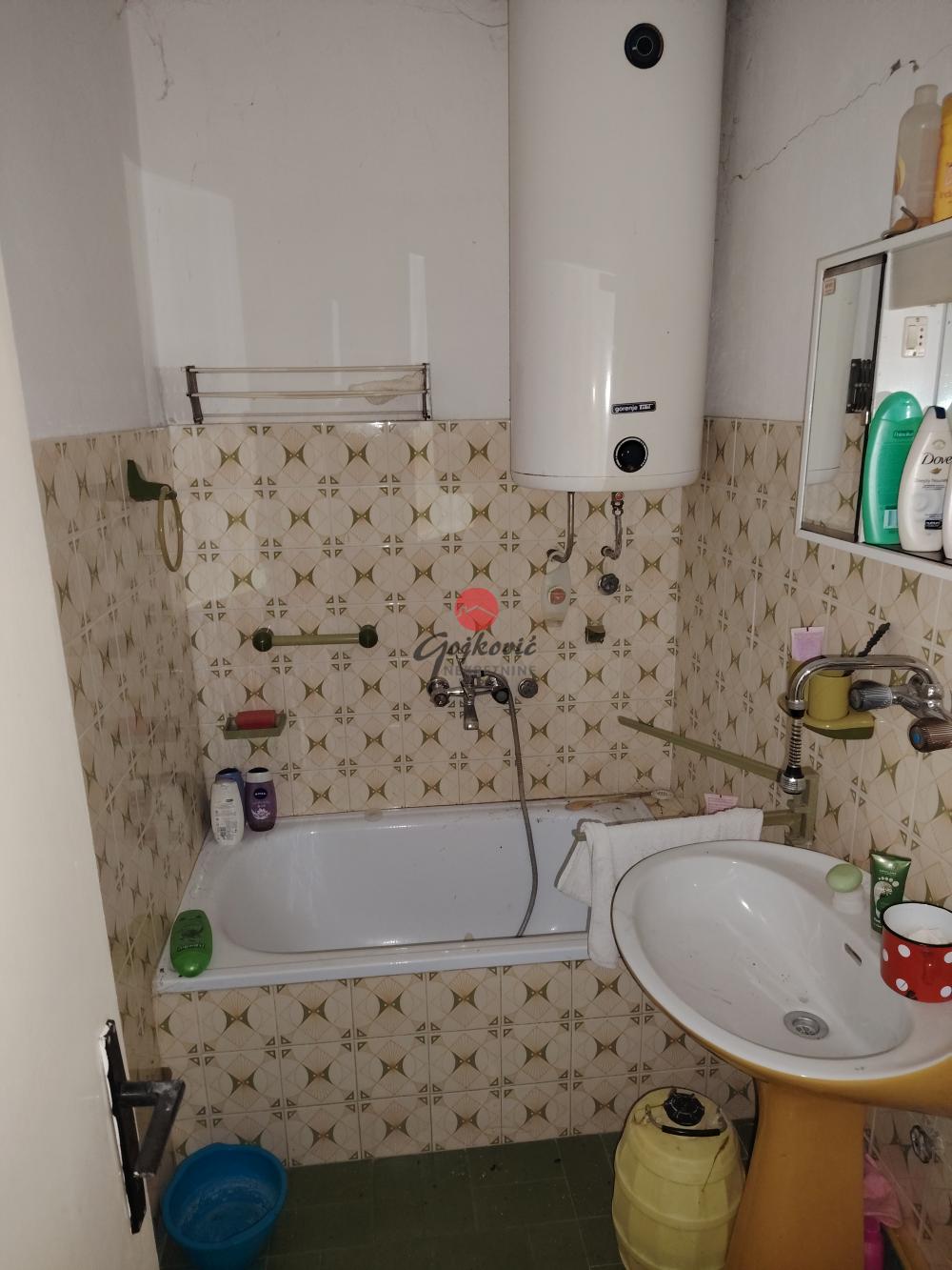 Slika 4 - Takovska,  Kuća na prodaju, 54m2, 62.000€