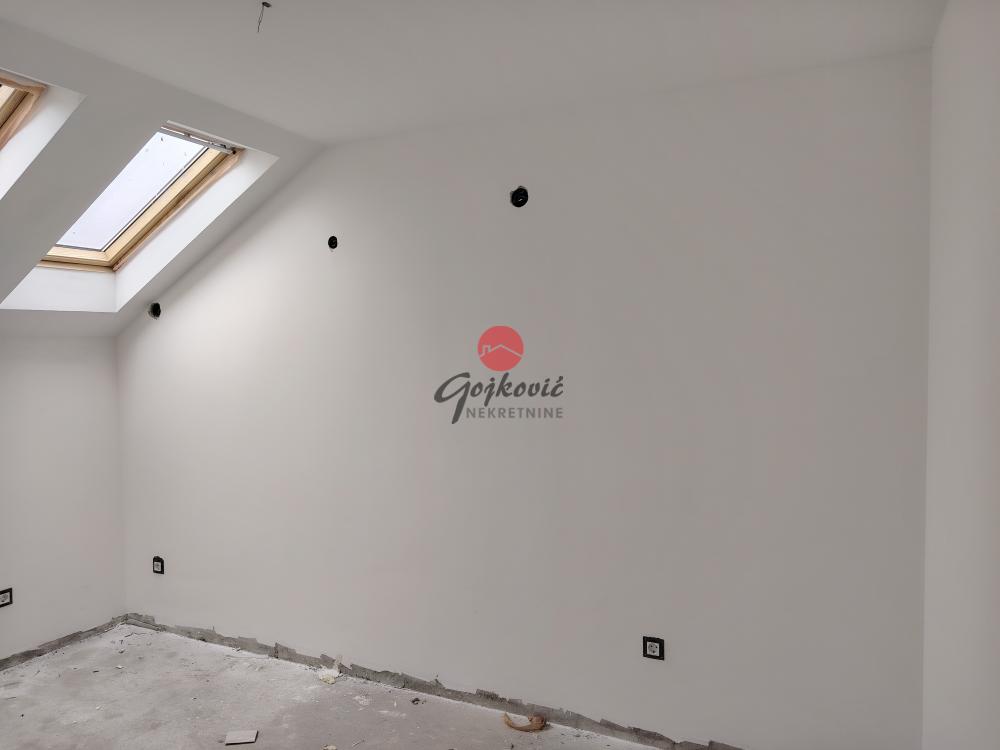 Slika 4 - Vitezova Karađorđeve Zvezde, Dvoiposoban stan na prodaju, 53m2, 120.770€