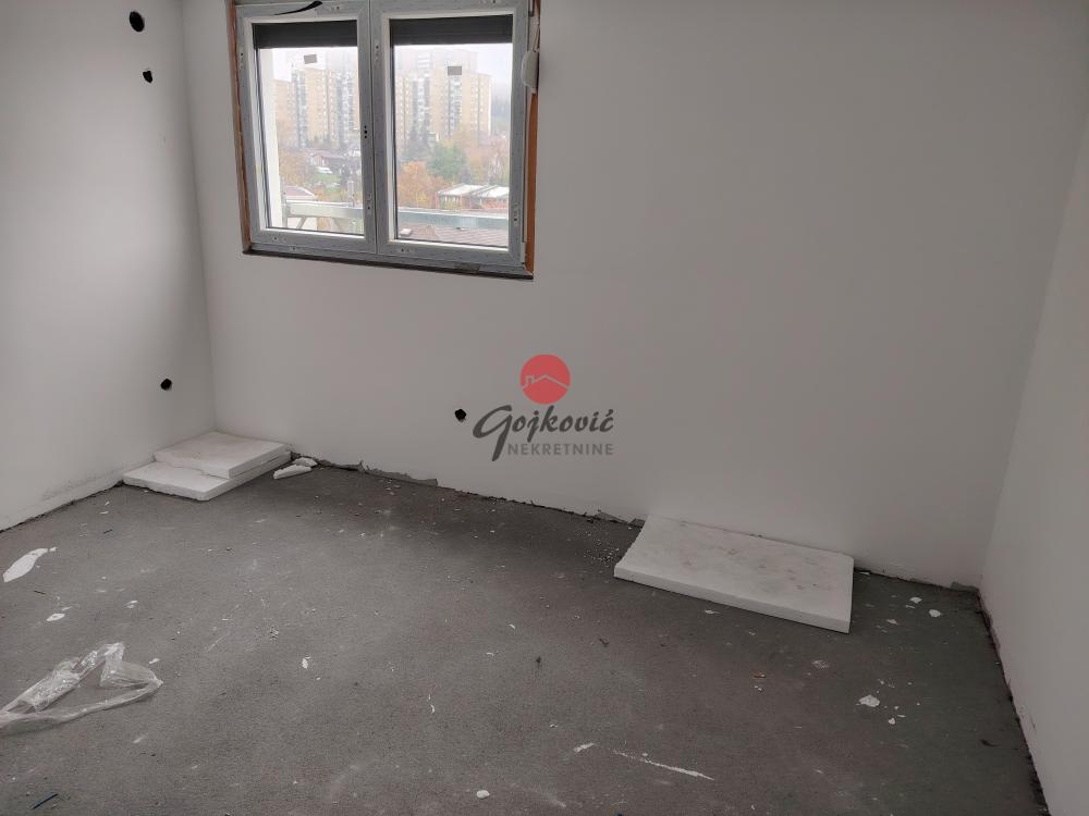 Slika 3 - Vitezova Karađorđeve Zvezde, Dvoiposoban stan na prodaju, 53m2, 120.770€