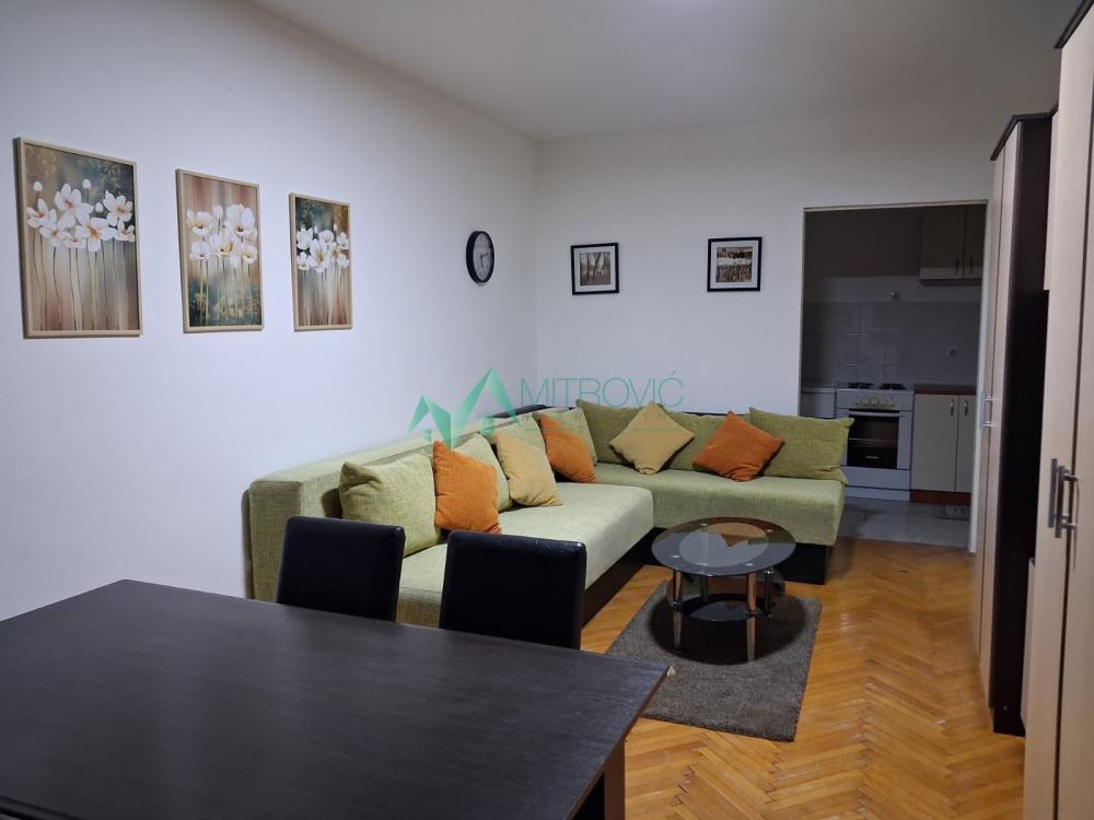 Slika 1 - Jednoiposoban stan za izdavanje, 44m2, 400€