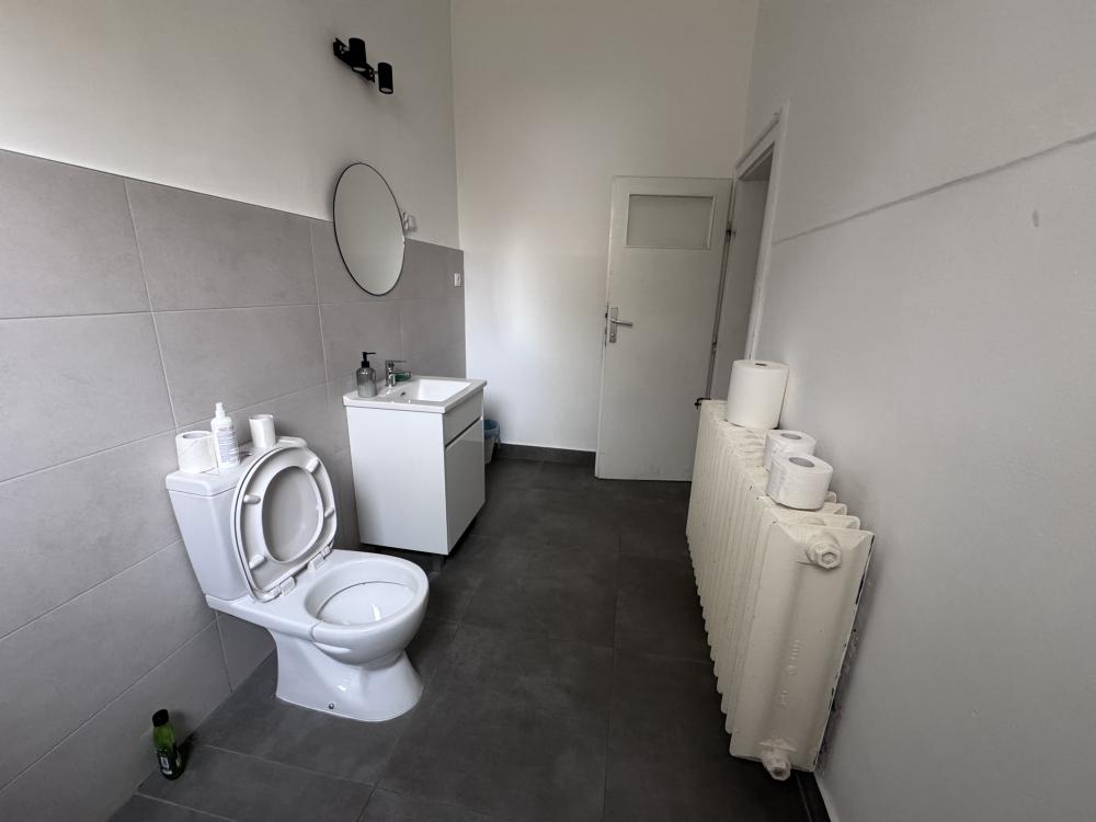 Slika 0 - Stojana Novakovica, Troiposoban stan za izdavanje, 100m2, 1.350€