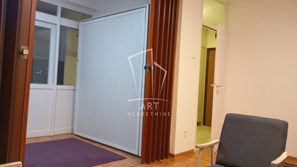 Slika 8 - Mike Alasa, Jednosoban stan za izdavanje, 41m2, 550€